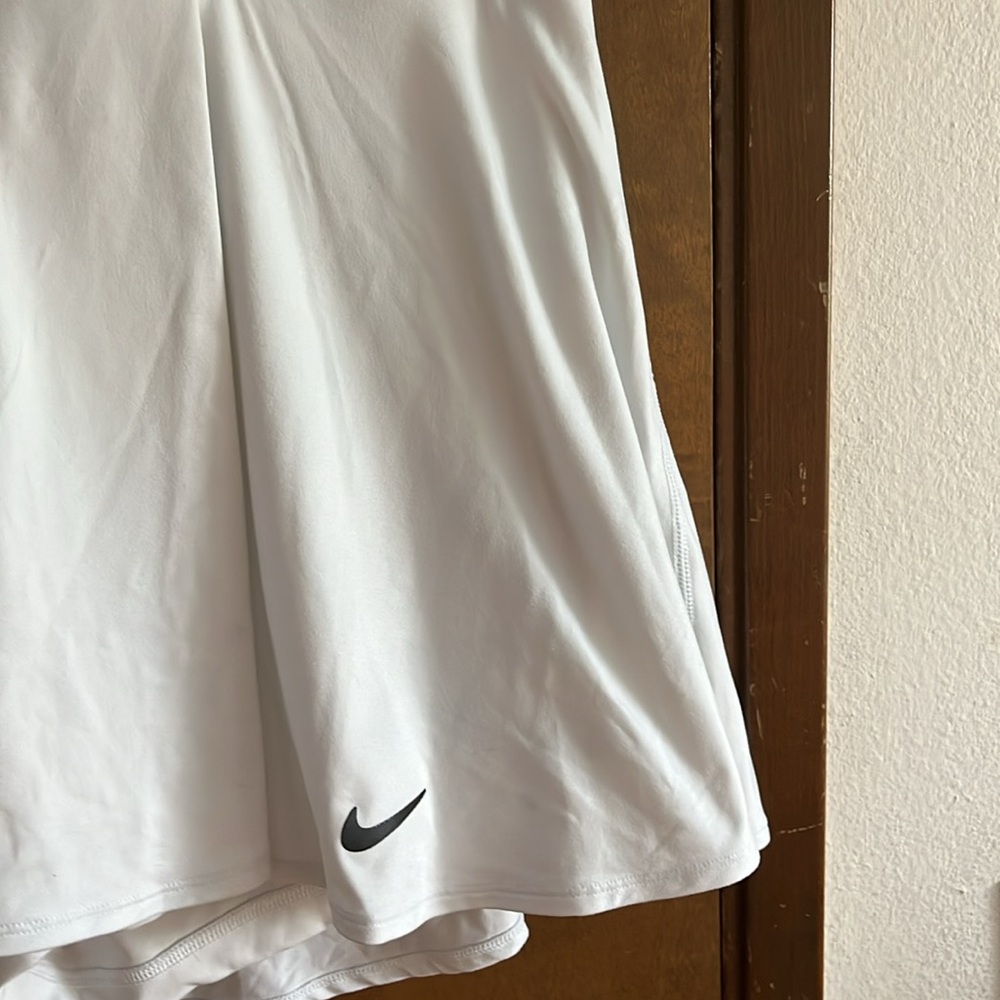 Nike Skirt and Shorts Skort White Size 2x